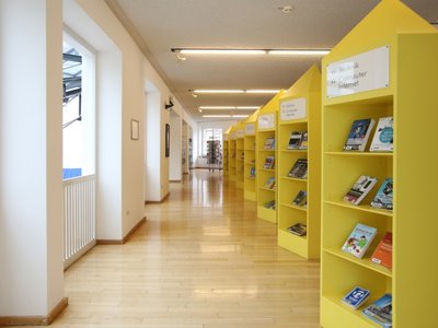 Bücherregal Bibliothek Stadt Lüdenscheid Bücherregal Bibliothek Ausbildung Stadt Lüdenscheid