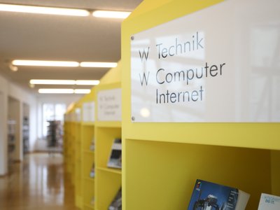 Bücherregal Bibliothek Stadt Lüdenscheid Bücherregal Bibliothek Stadt Lüdenscheid Mediendienste Informationsdienste